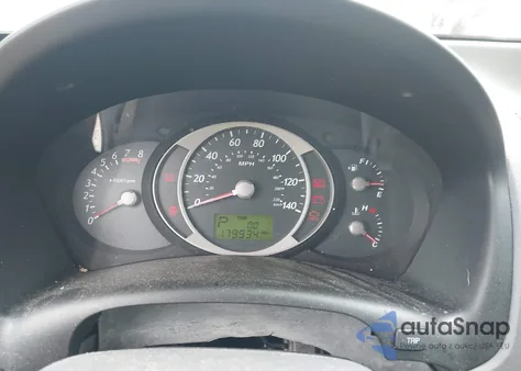 2005 Hyundai Tucson Gls/Lx from USA, damaged, VIN KM8JN12D55U130766